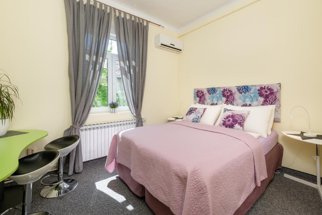 Rooms Mira By Anastasia Zagreb Exterior photo