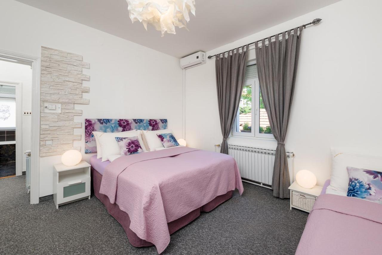 Rooms Mira By Anastasia Zagreb Exterior photo
