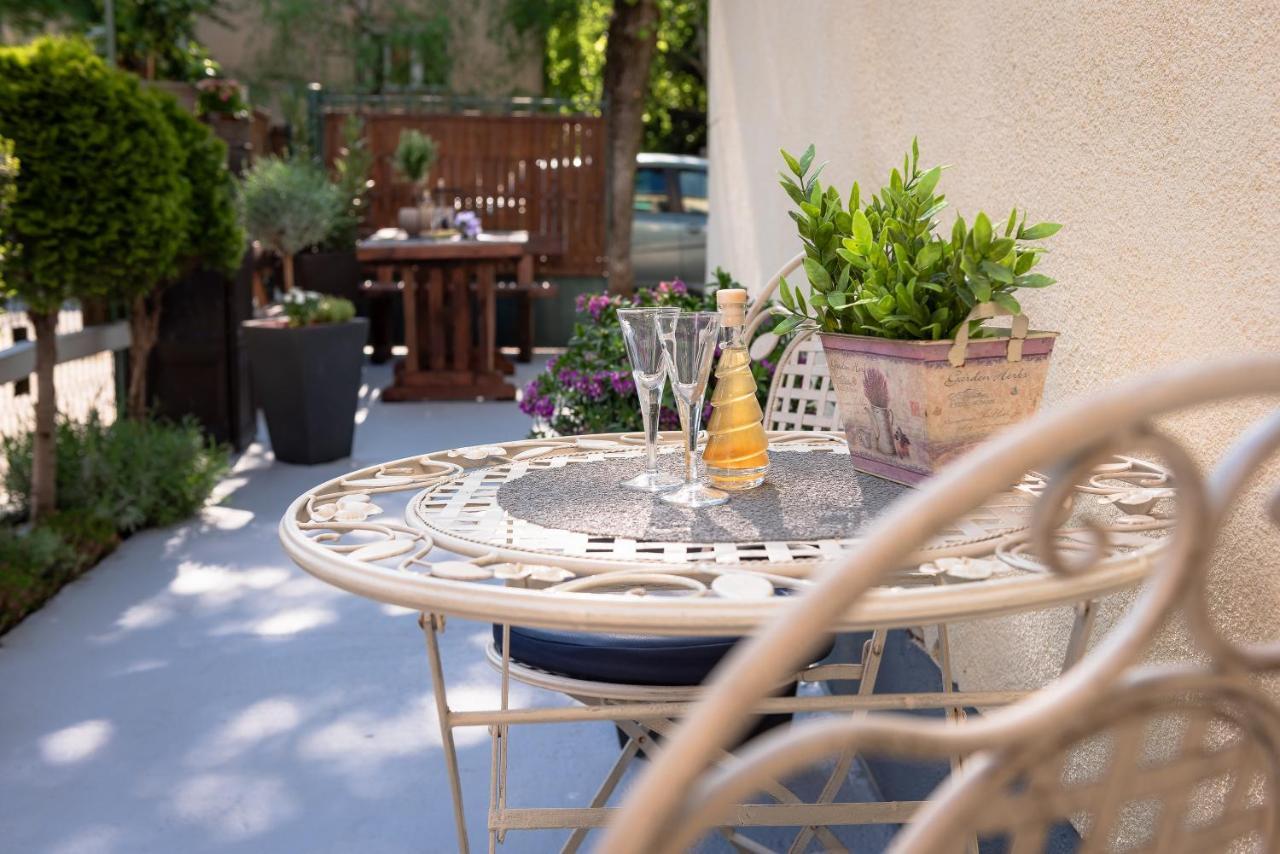 Rooms Mira By Anastasia Zagreb Exterior photo